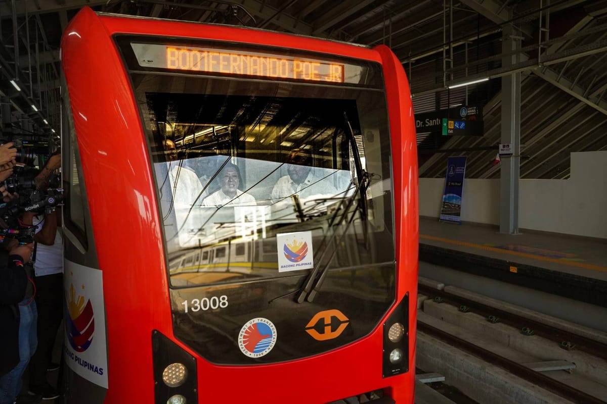 LRT Line 1 heading to Bacoor as Cavite Extension to complete remaining stations