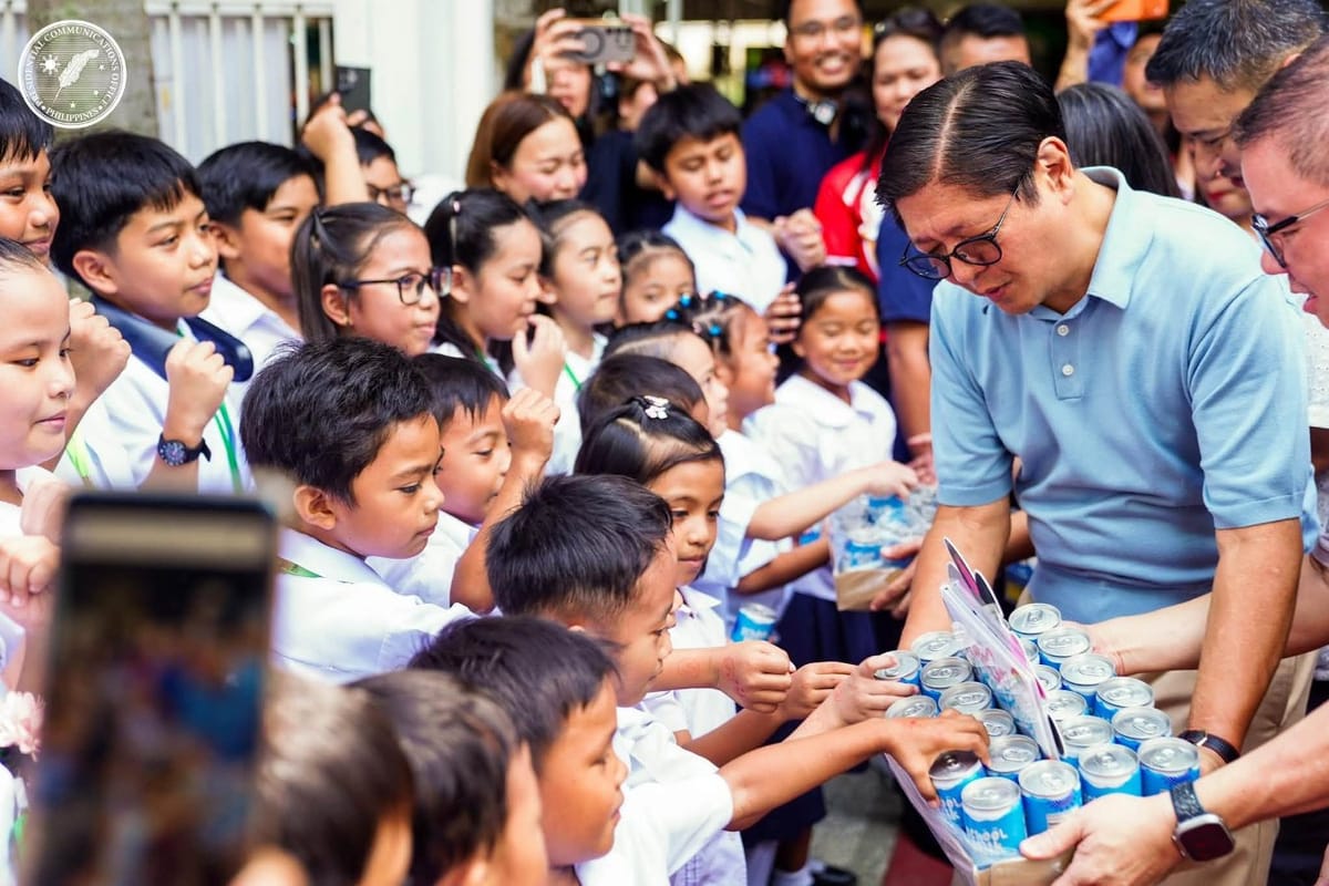 First time in PH history: all Kinder and Grade 1 students in public schools to receive meals under Marcos administration