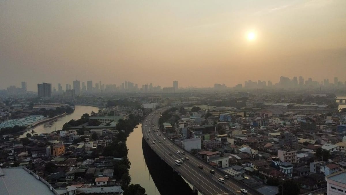 Long-term air pollution increases risk of developing cancer: report