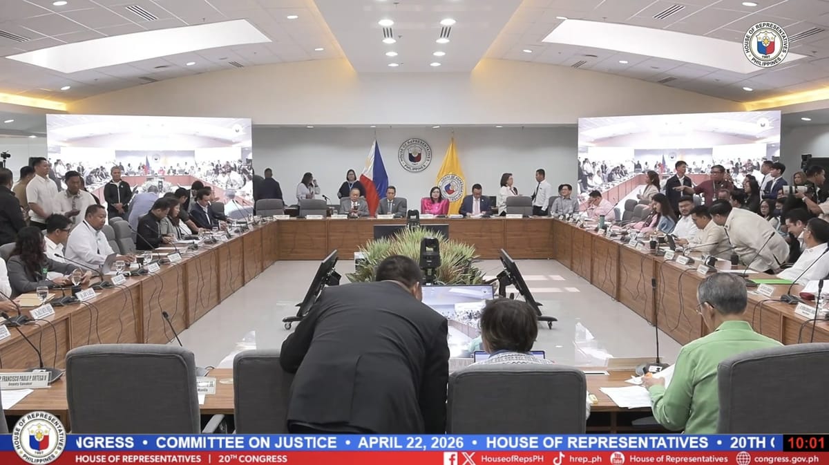 Mans Carpio files criminal raps vs. BSP governor, AMLC chief, lawmakers over ‘illegal’ disclosure of bank records