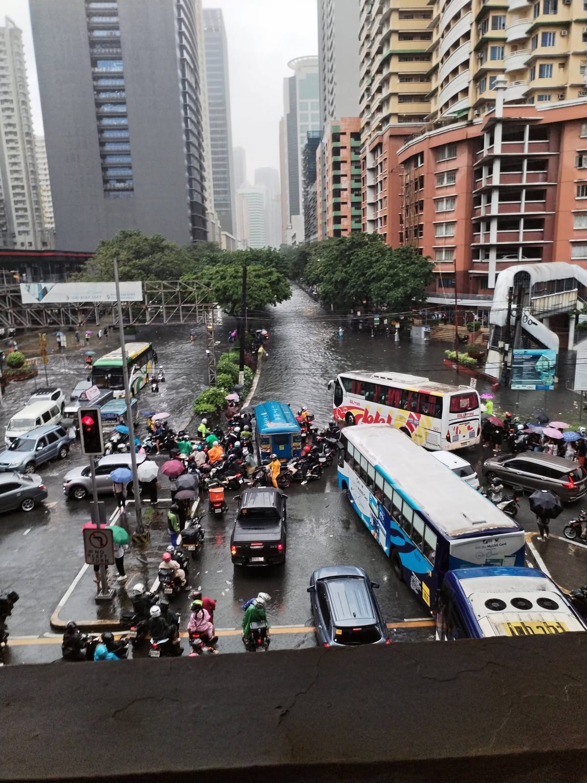 Habagat dumped 201.7mm of rainfall in just five hours, close to Ondoy figures — MMDA