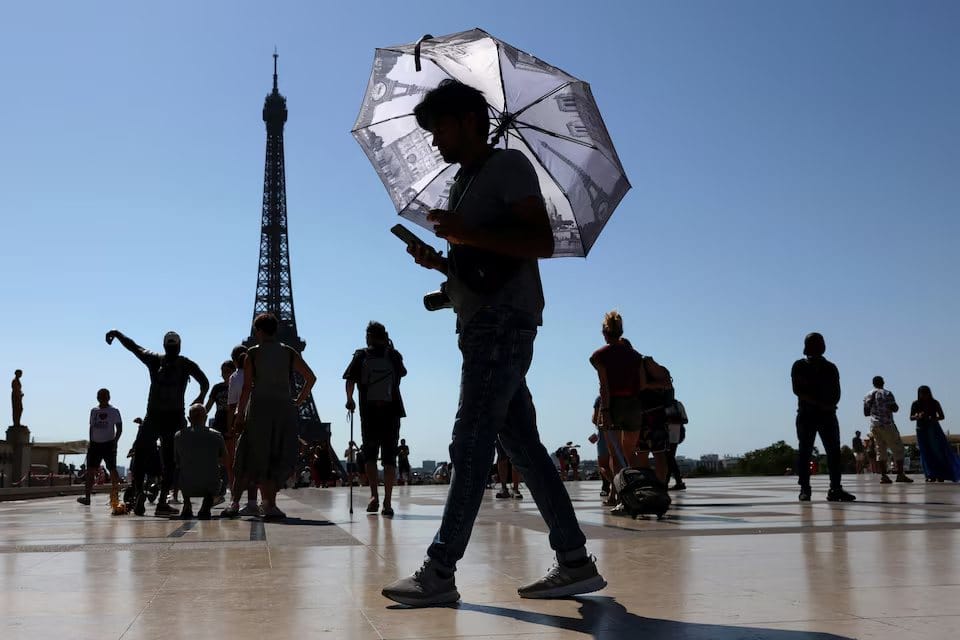 Western Europe records hottest June on record, EU scientists say