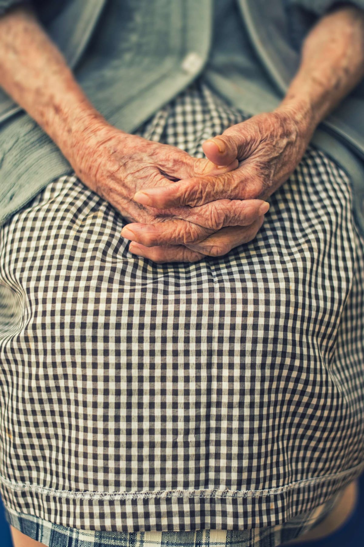 Statins may cut dementia risk by up to 15%, have added benefits for the elderly, studies show