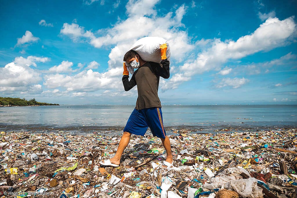 Plastic on the plate: Ateneo study finds microplastics contaminating salt, sugar, rice, and fish sauce