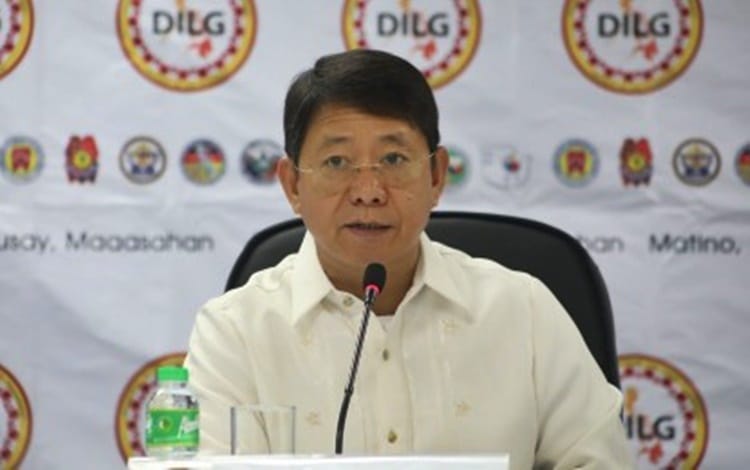 Año junks ‘malicious’ accusations of receiving cash deliveries