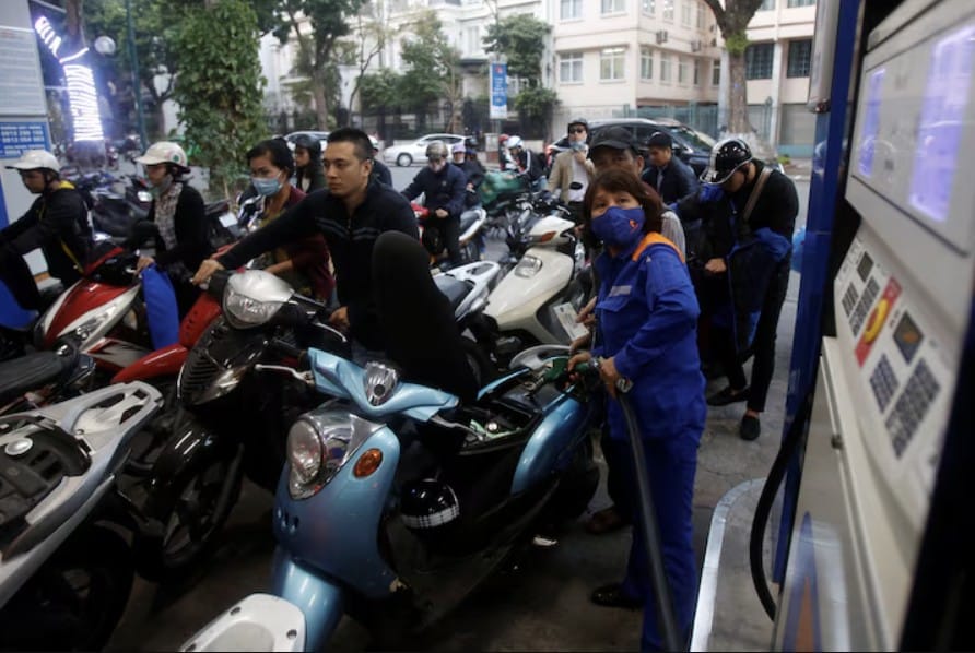 Vietnam to remove fuel tariffs amid supply disruption due to Iran war