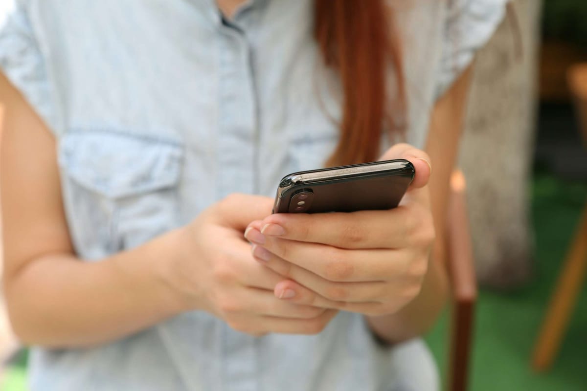 Dumanjug, Cebu Mayor: No phones allowed in school starting June 29