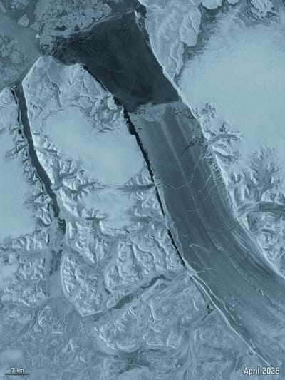 Worsening global warming melted about 12.5 MT of ice in Greenland, Antarctica since 1979