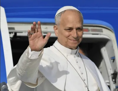 Pope to be operated on for lump on lung