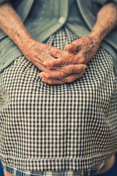 Statins may cut dementia risk by up to 15%, have added benefits for the elderly, studies show