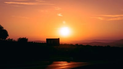 Heatwaves threaten health of both young and old