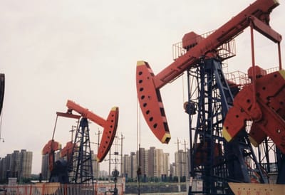 Iranian oil exports fall to lowest level in six years, data shows: report