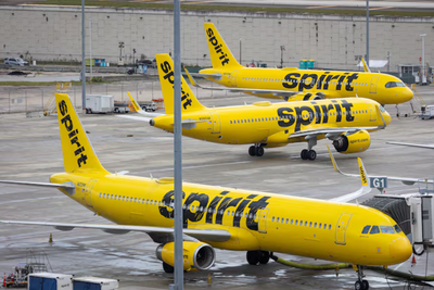 Spirit Airlines shuts down abruptly due to bankruptcy