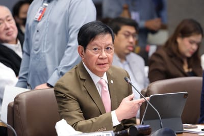 Lacson flags post-it memos influencing DPWH projects under Bonoan’s watch